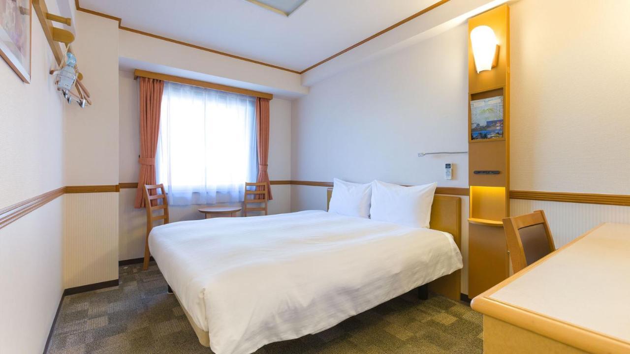 Toyoko Inn Tokyo Ikebukuro Kita Guchi No 2 Exterior foto